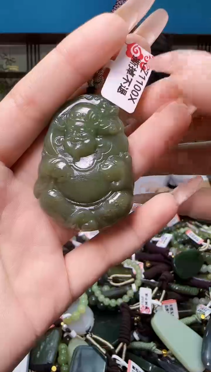 颈饰未镶嵌和田玉多样性发一