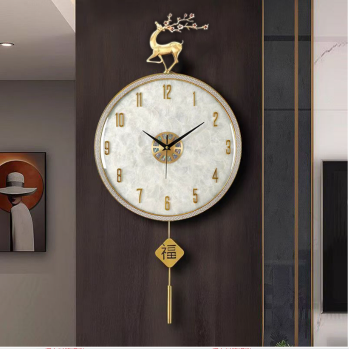 网红爆款纯手工打磨工艺黄铜珐琅彩招财鹿贝壳挂钟客厅静音挂钟商品图