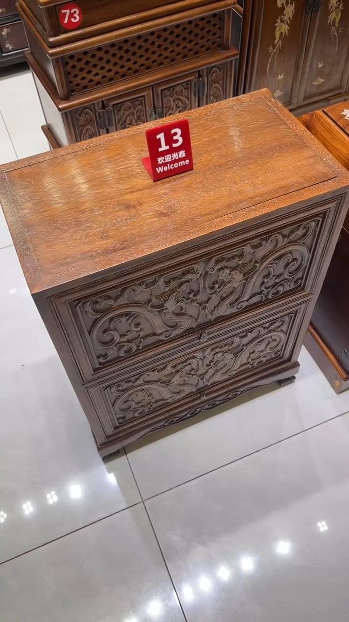 【闪购商品】木雕刻书柜 收纳柜