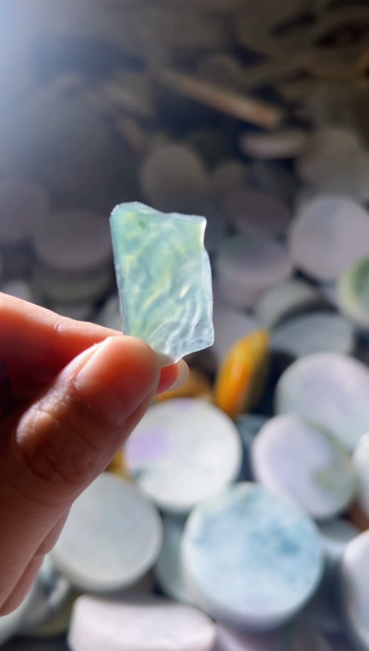 【闪购商品】翡翠颈饰未镶嵌翡翠A货小蒋94