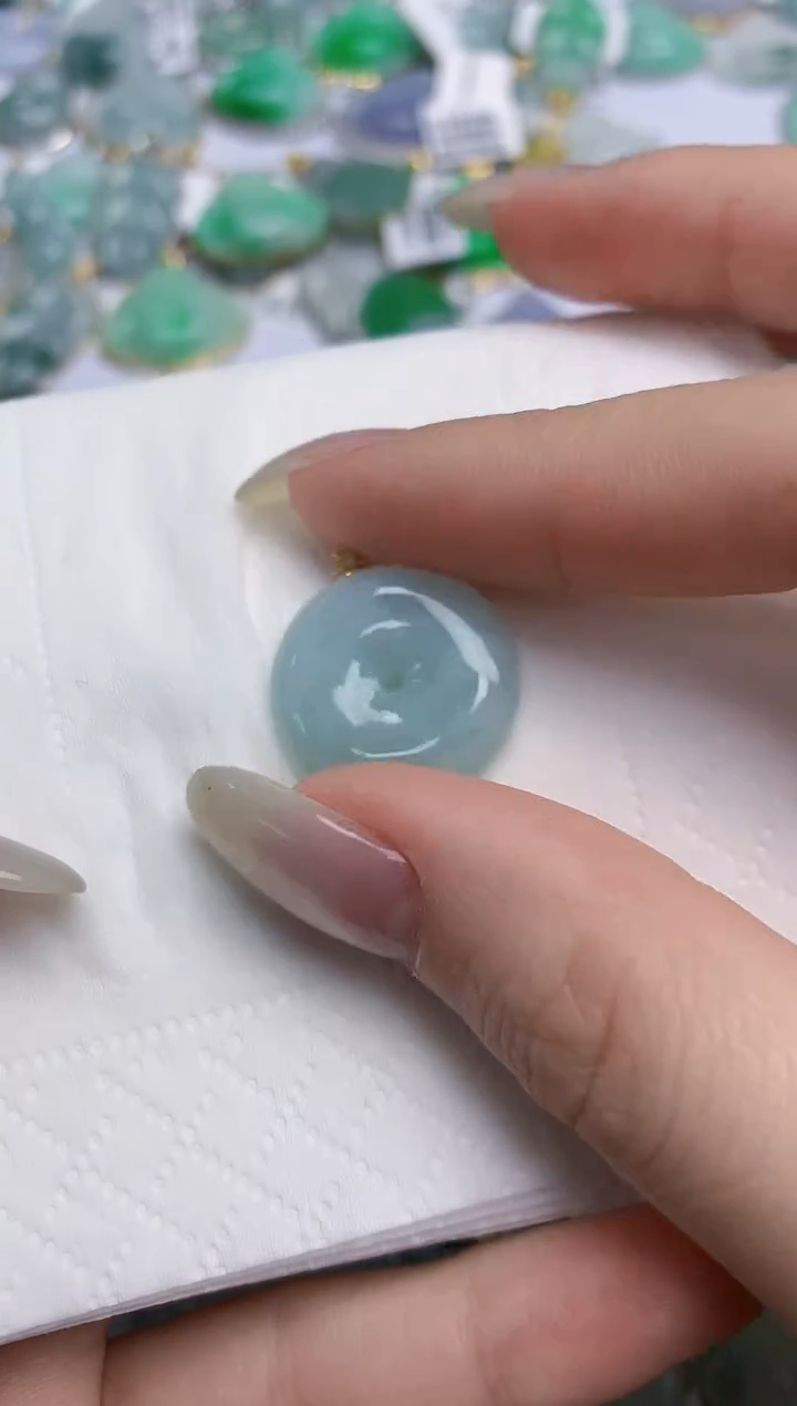 【闪购商品】翡翠颈饰18K金镶嵌天然缅甸翡翠A货