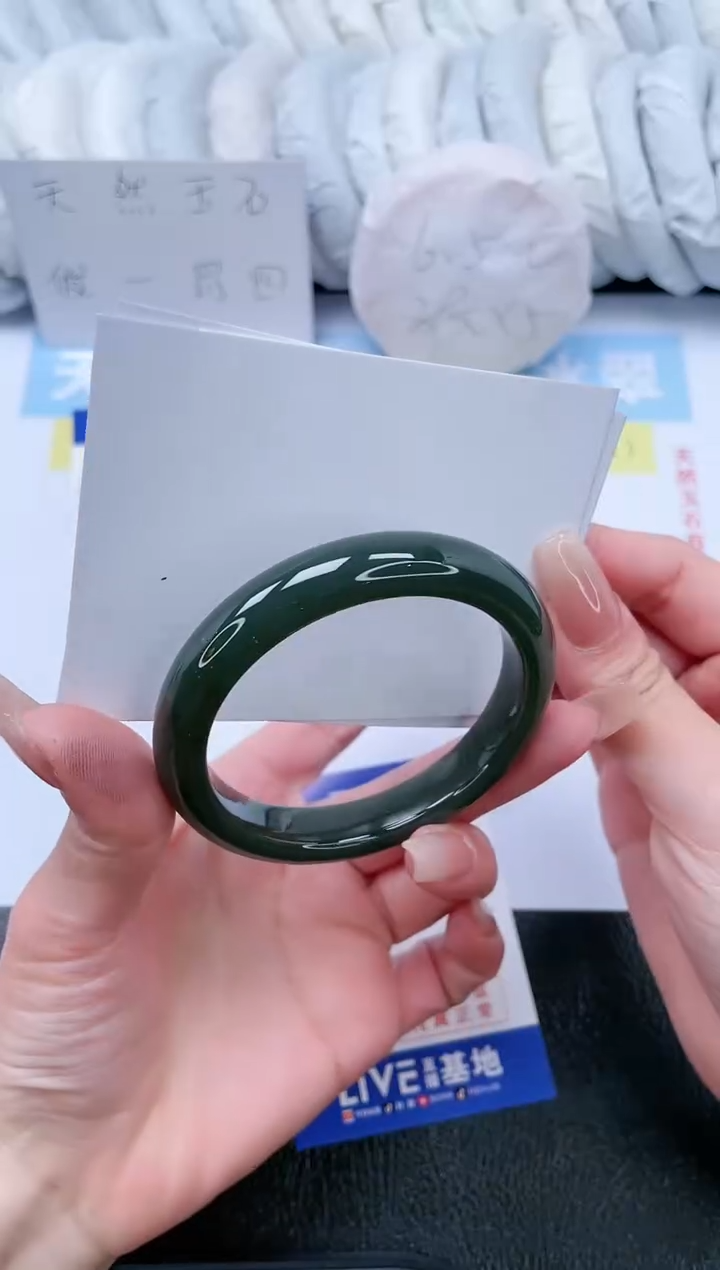 【闪购商品】和田玉手镯未镶嵌T209-55.6