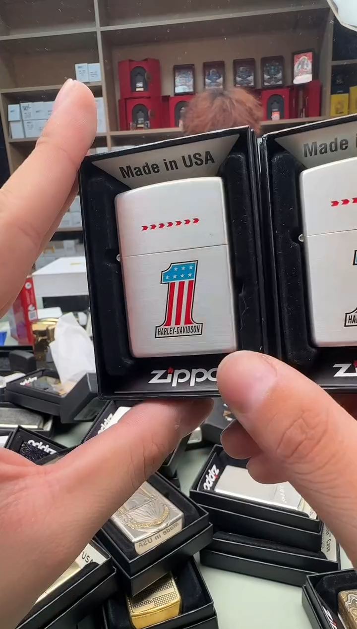 Zippo打火机千语镀银1号