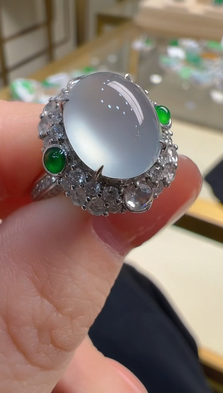 【闪购商品】翡翠戒指18K金镶嵌多样性发货拍一发一