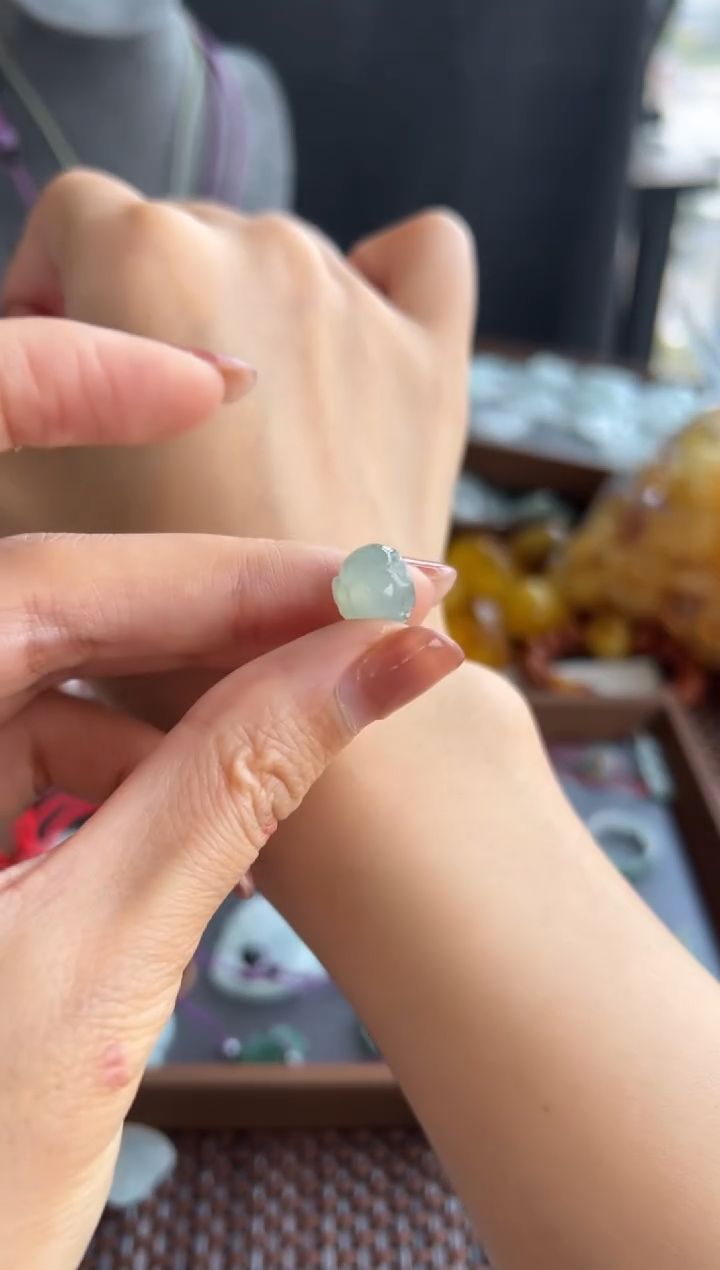 翡翠未镶嵌颈饰522号买断