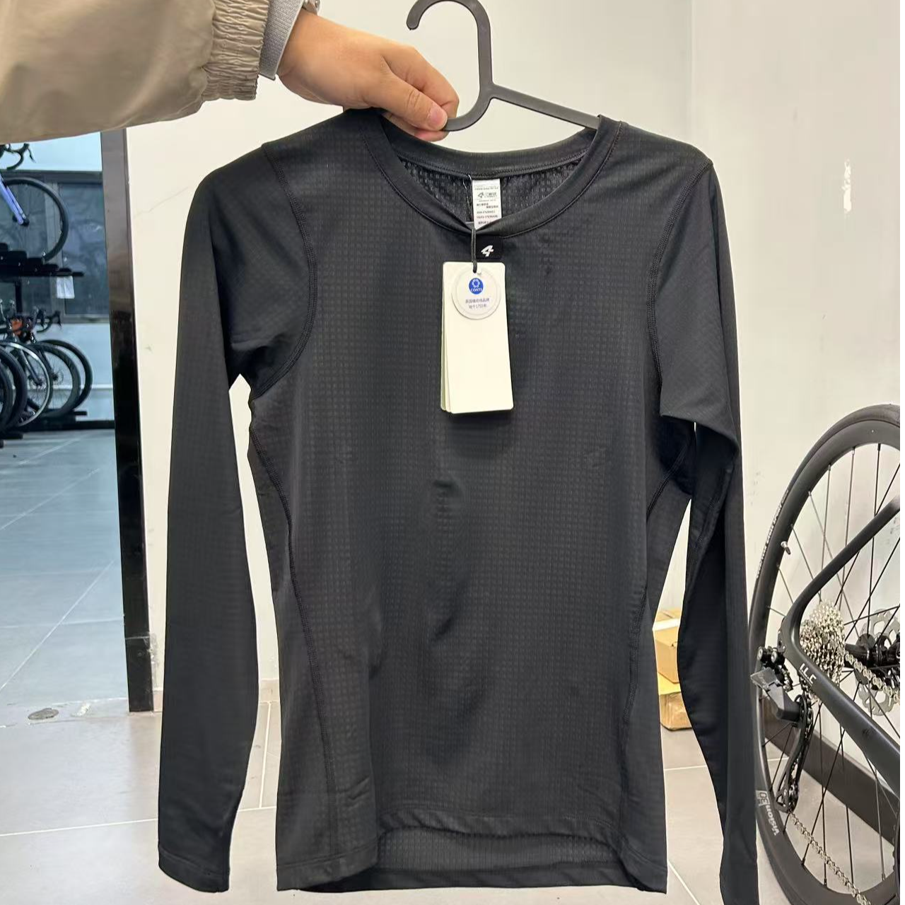 福袋奖品勿拍！！兰帕达男士运动排汗长袖 L码
