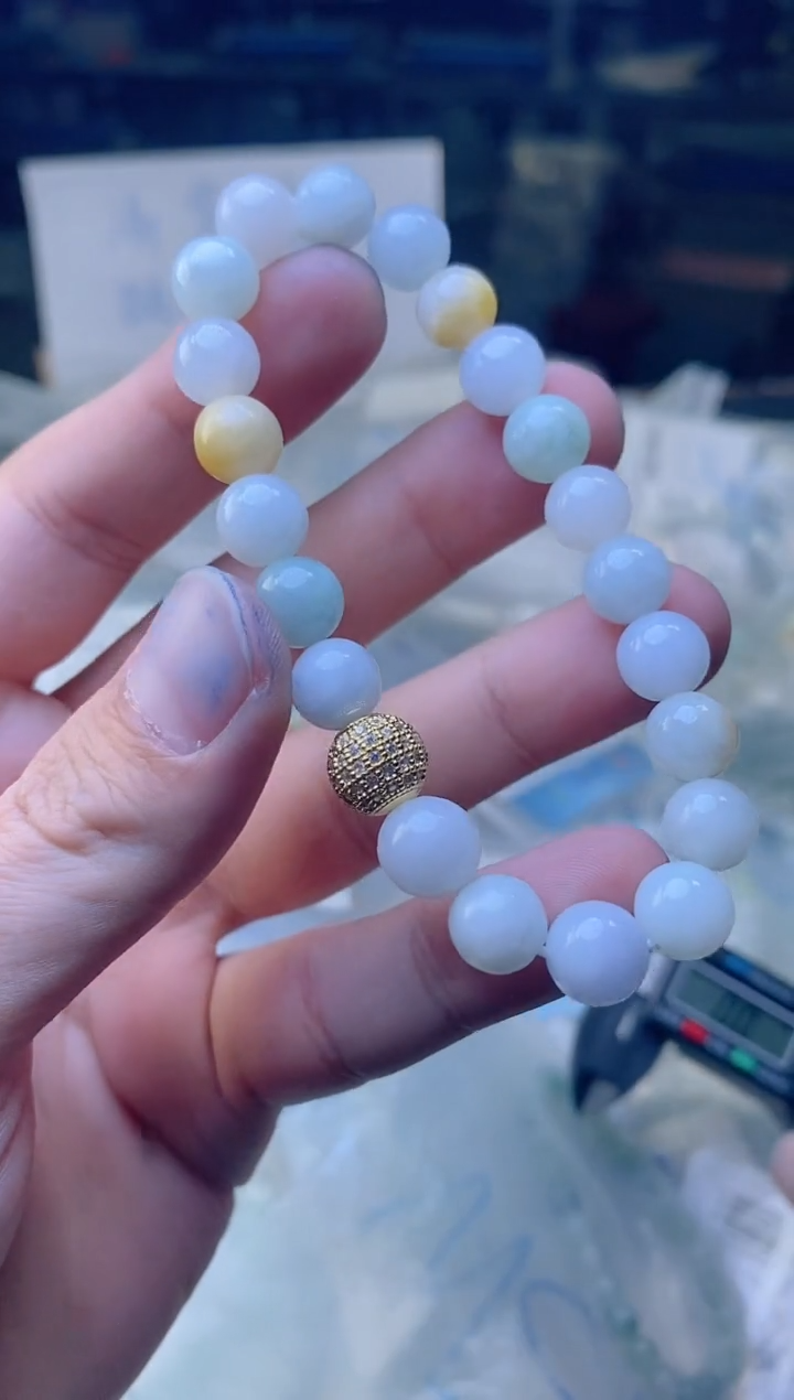 定制翡翠未镶嵌天然缅甸A货翡翠，多样性发货，拍一发一