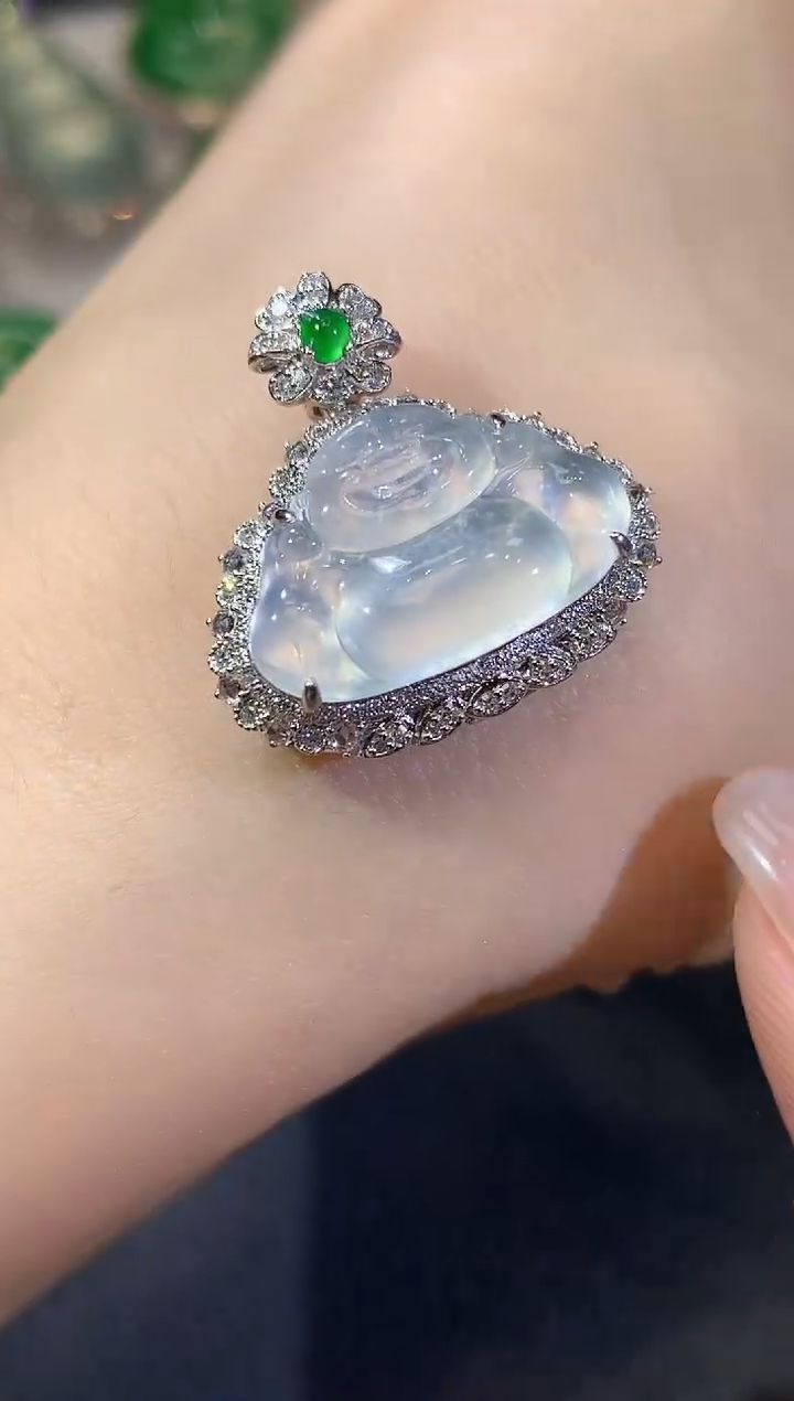 翡翠18K金镶嵌吊坠(不含链)C25