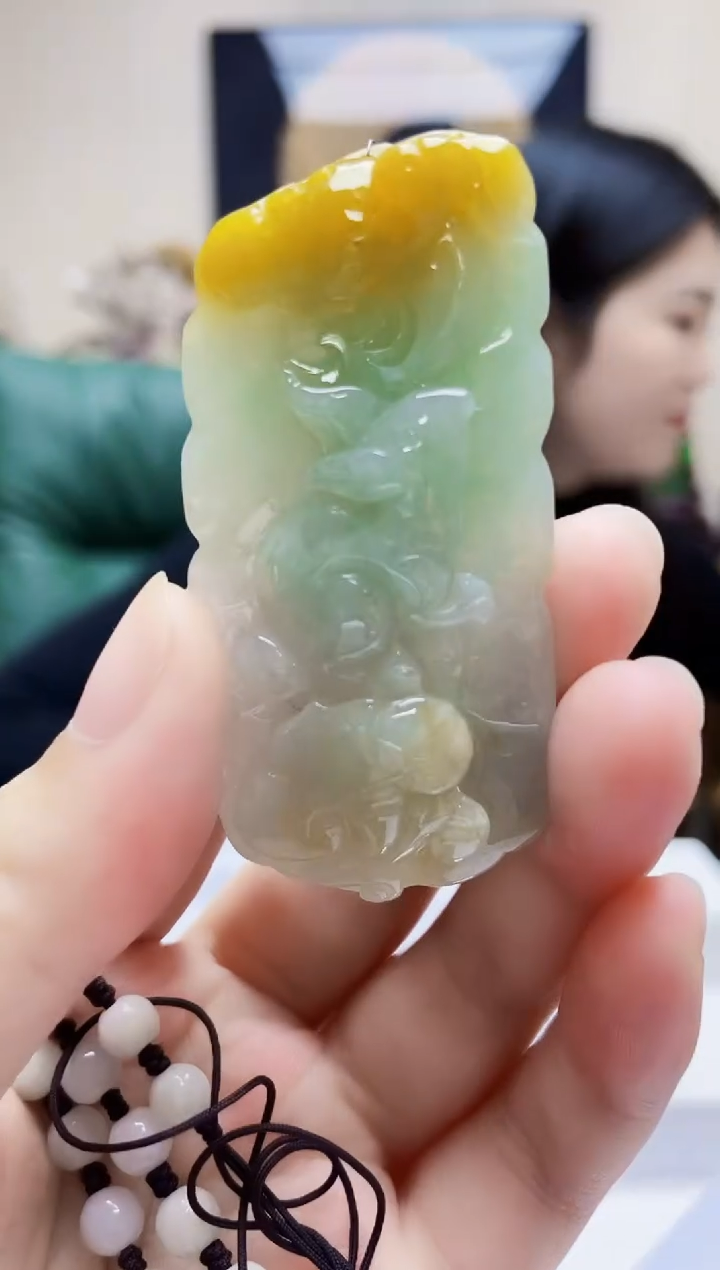 未镶嵌定制翡翠吊坠99