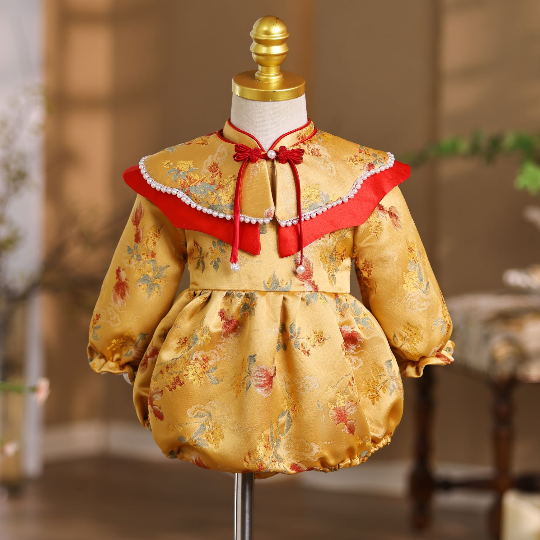 《锦鲤金棠》周岁礼服裙 抓周礼服冠衣宴中式周岁宴金色唐装周岁礼