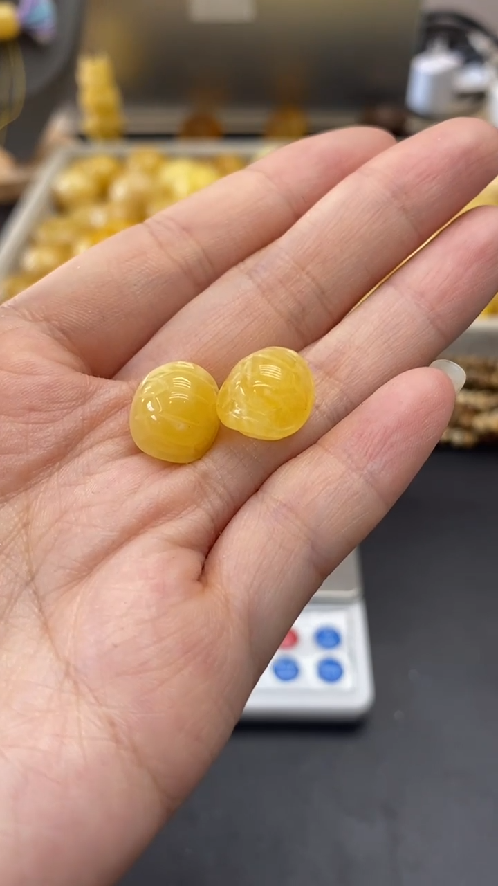 琥珀未镶嵌珠宝奇石爱*吖1435一单