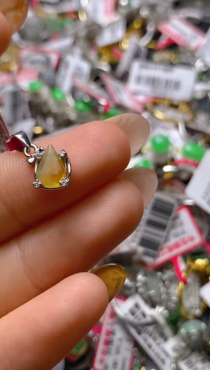 银S925镶嵌戒指翡翠百内无证书