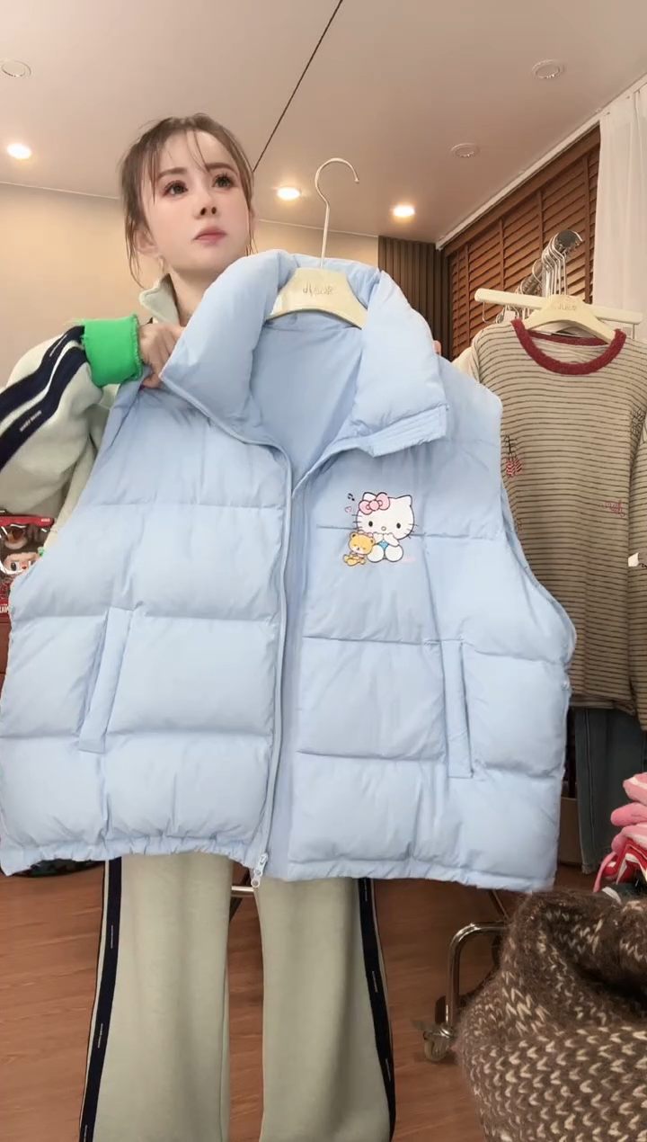 蓝色衣服蓝色衣服