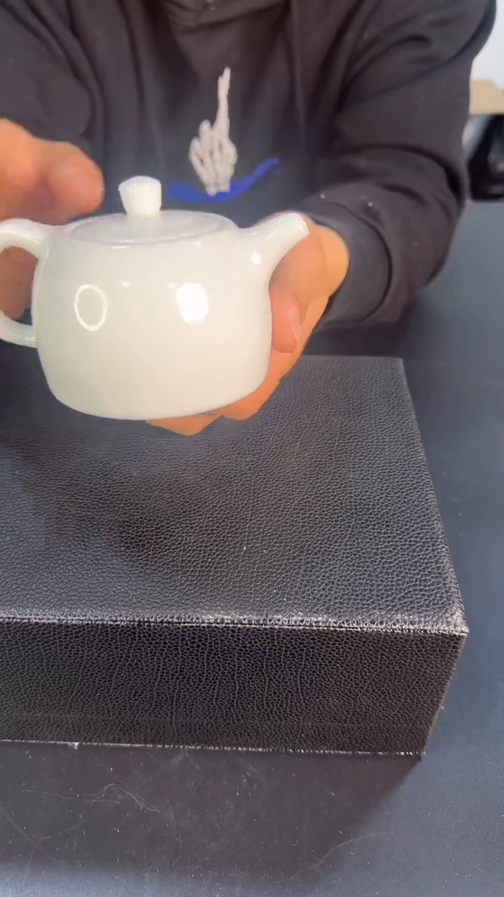 【闪购商品】亮釉超划算井栏壶