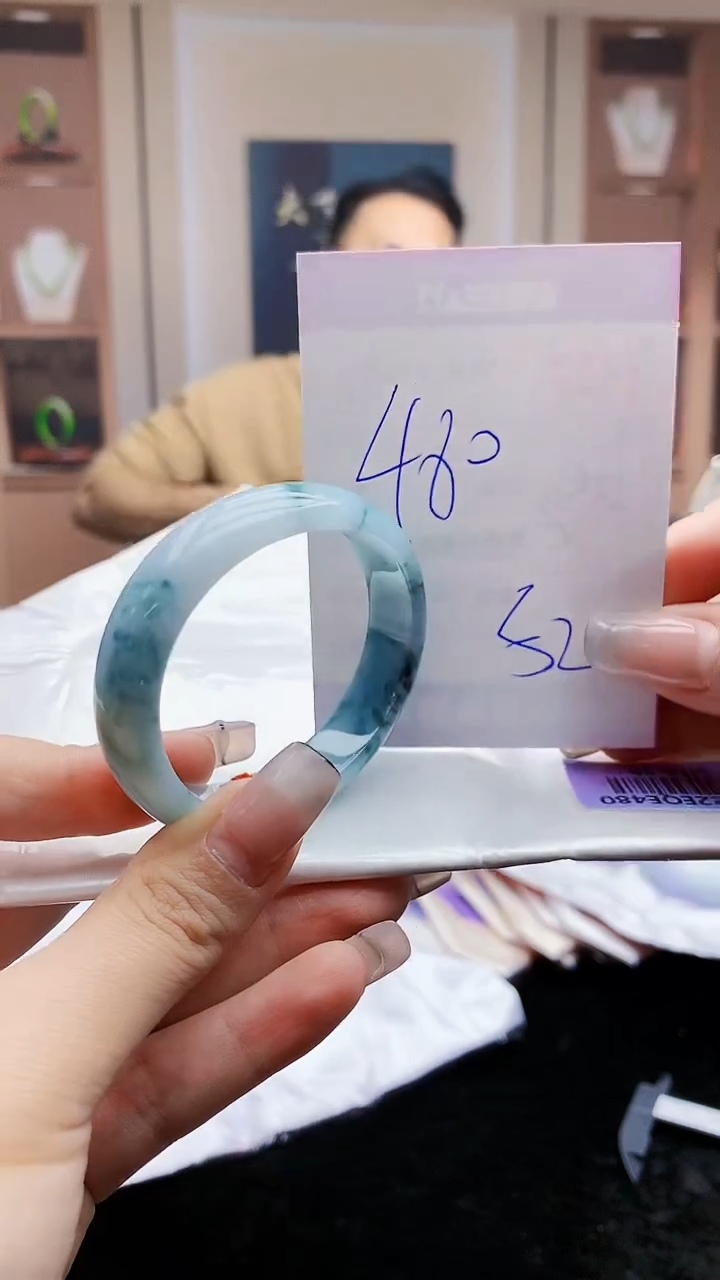 【闪购商品】翡翠手镯未镶嵌    H16-59