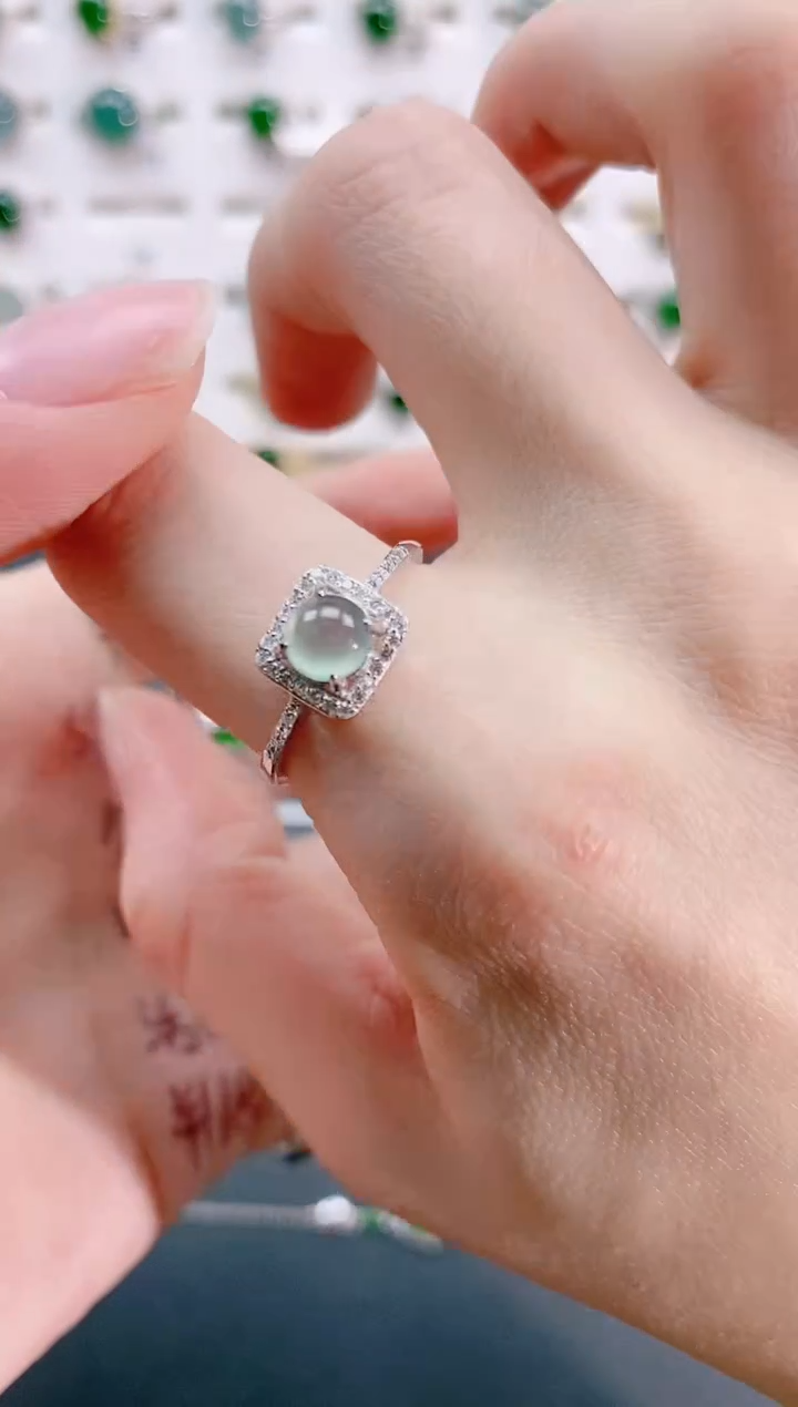 【闪购商品】翡翠戒指银S925镶嵌天然翡翠