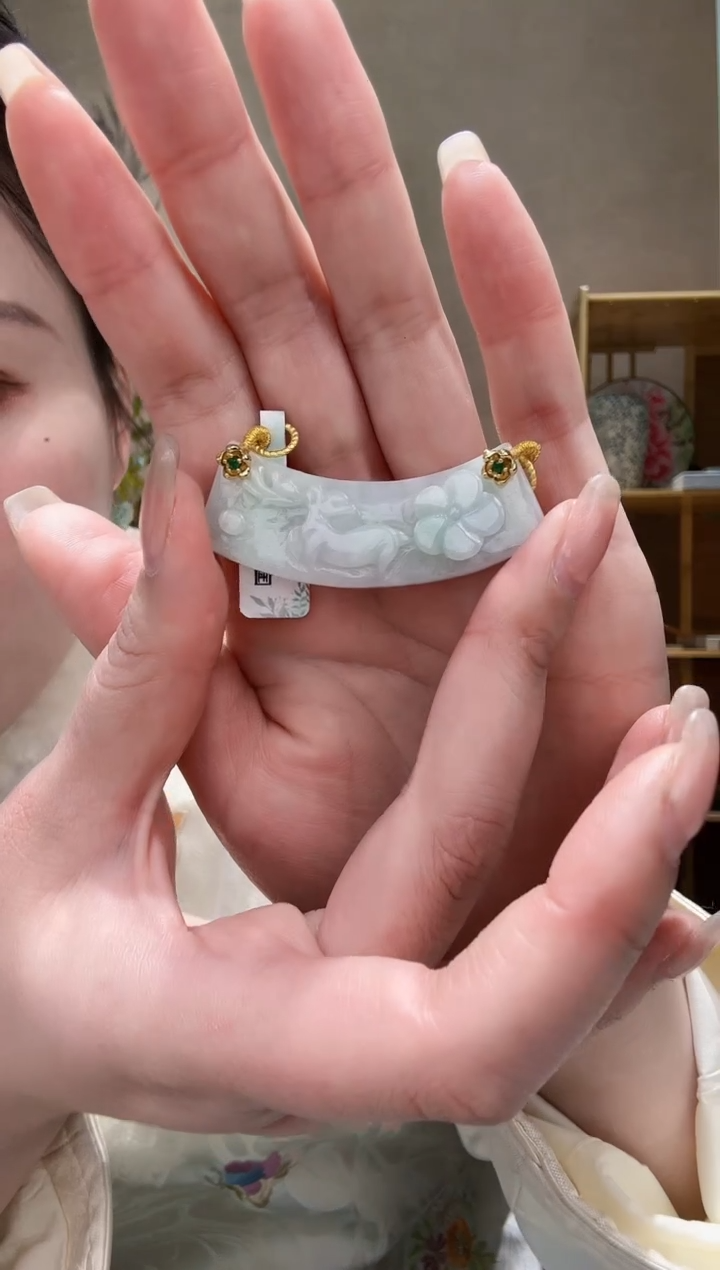 【闪购商品】翡翠颈饰未镶嵌吊坠