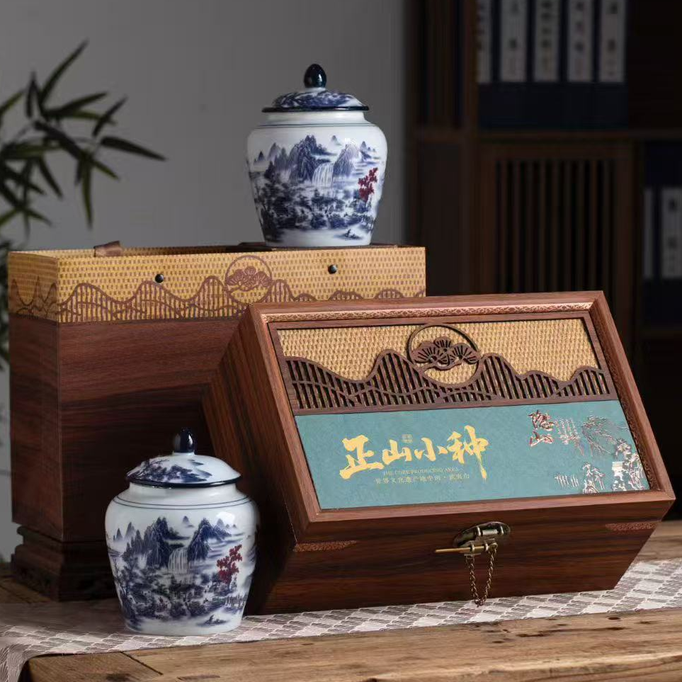 正山小种红茶新茶正宗浓香型茶叶散装陶瓷礼盒装