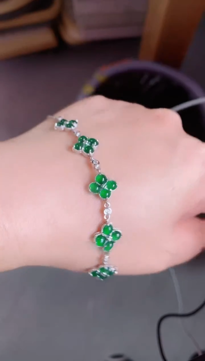 【闪购商品】翡翠手链银S925镶嵌5085050