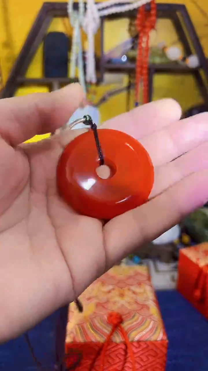 【闪购商品】南红玛瑙挂件合金南红 平安扣 （飞铃文玩）