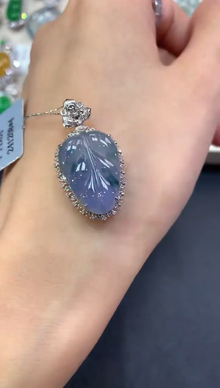 【闪购商品】翡翠吊坠(不含链)18K金镶嵌q30紫货有色差