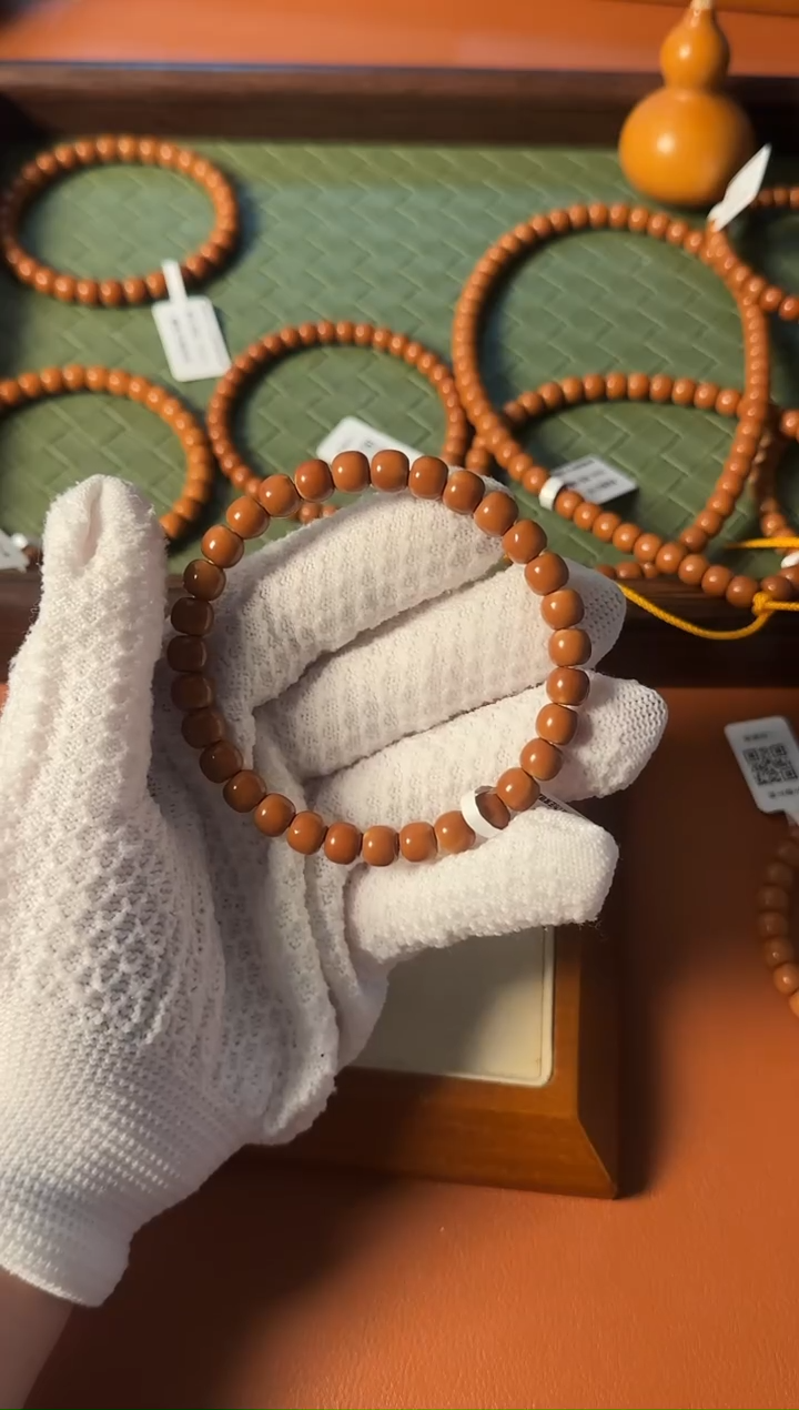 手串橄榄核【168】7.4m老挝核尖老型单圈