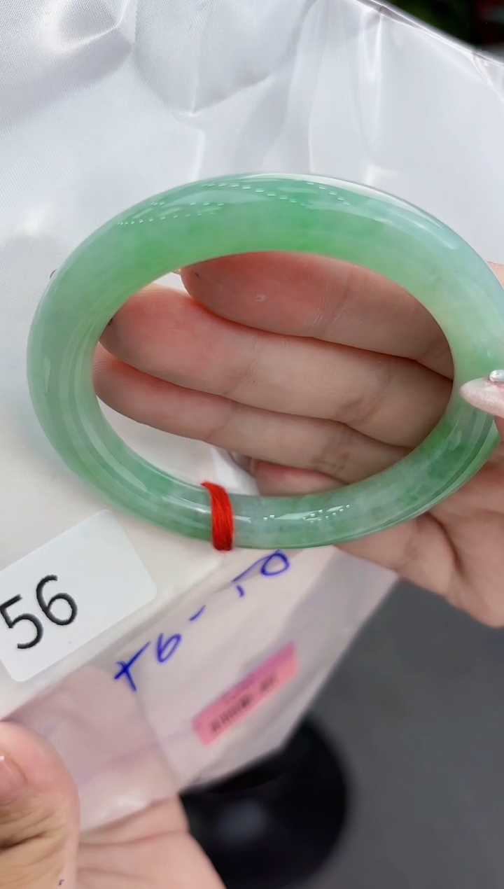 【闪购商品】翡翠手镯未镶嵌翡翠手镯