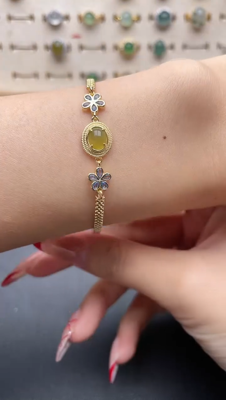 【闪购商品】翡翠戒指银S925镶嵌一物一证一礼盒