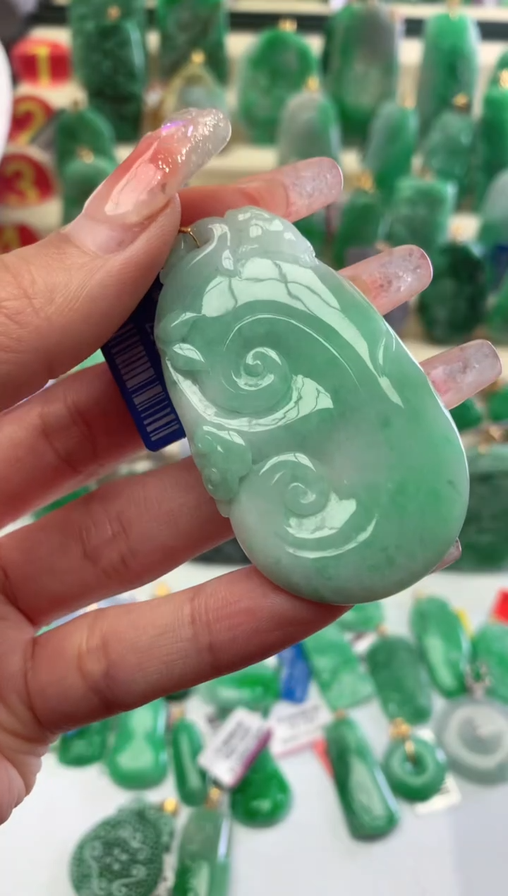 【闪购商品】翡翠颈饰18K金镶嵌挂件