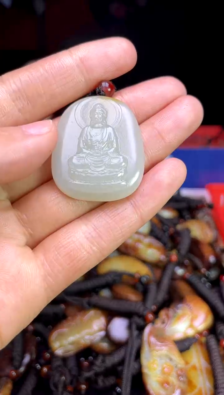 【闪购商品】和田玉未镶嵌颈饰1