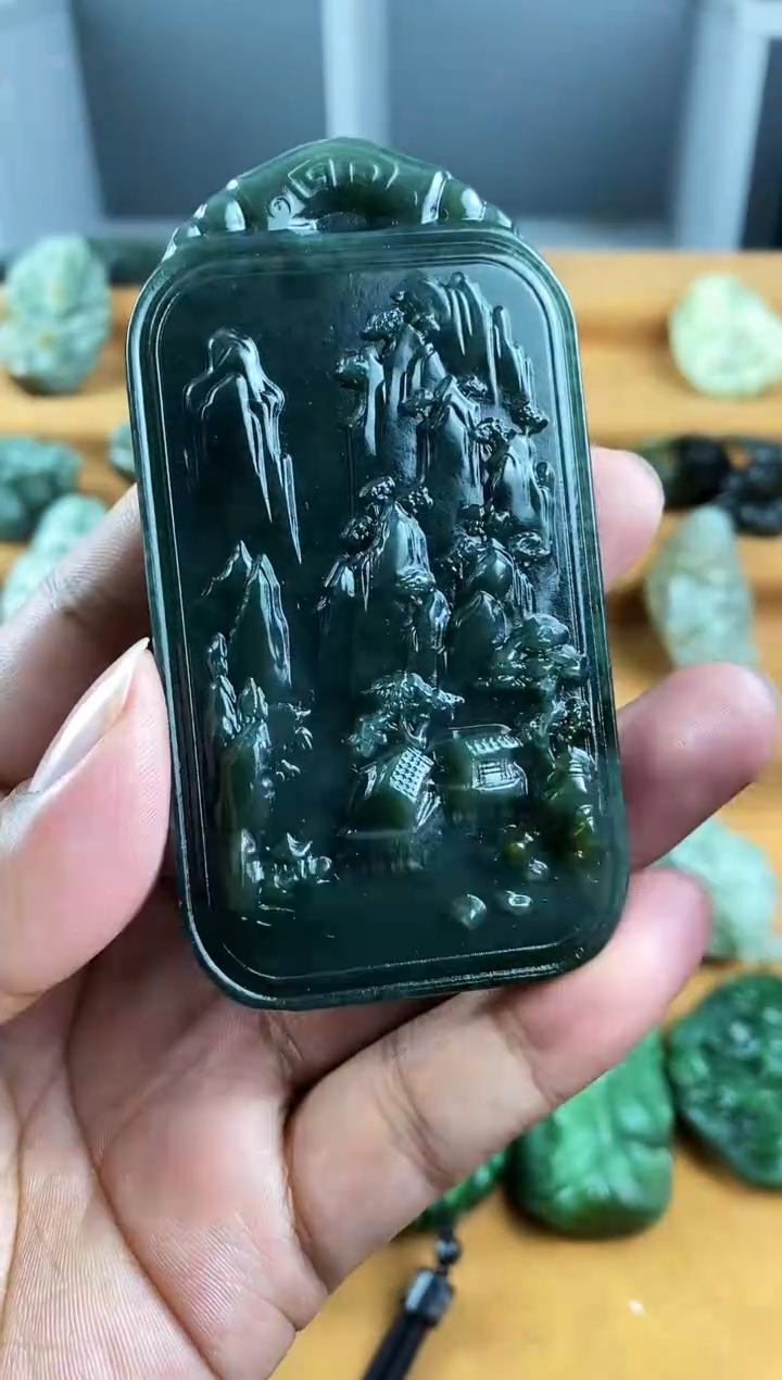 未镶嵌和田玉把件1