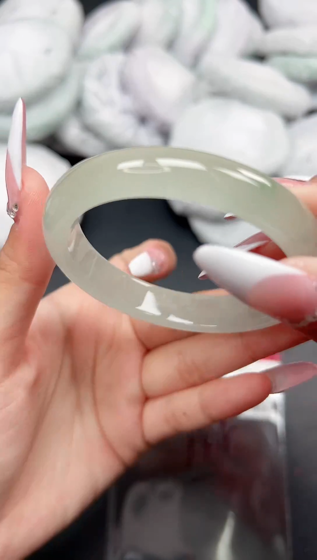 精品手镯，一物一拍F-065