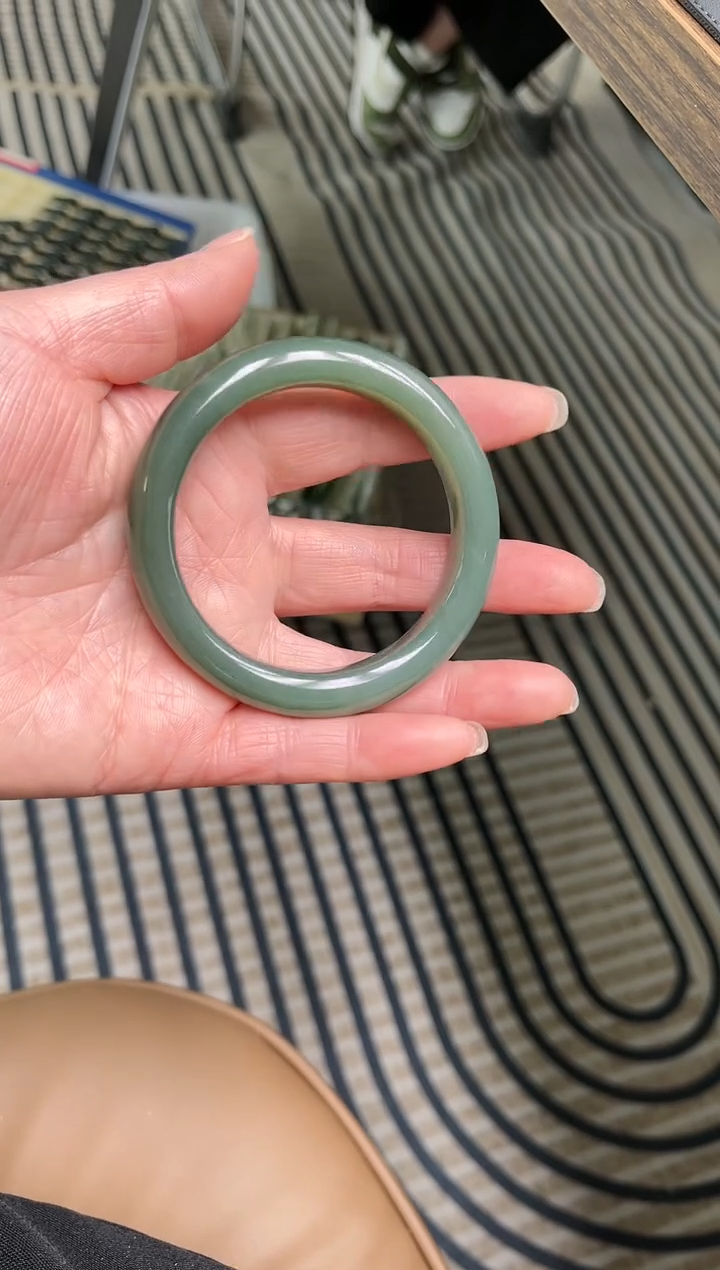 【闪购商品】和田玉手镯未镶嵌圈口57  B-30