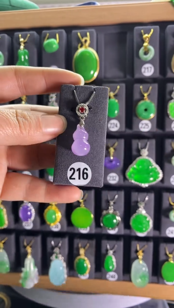 【闪购商品】翡翠耳饰银S925镶嵌216...