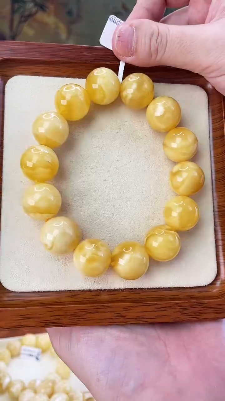 未镶嵌蜜蜡裸石手串