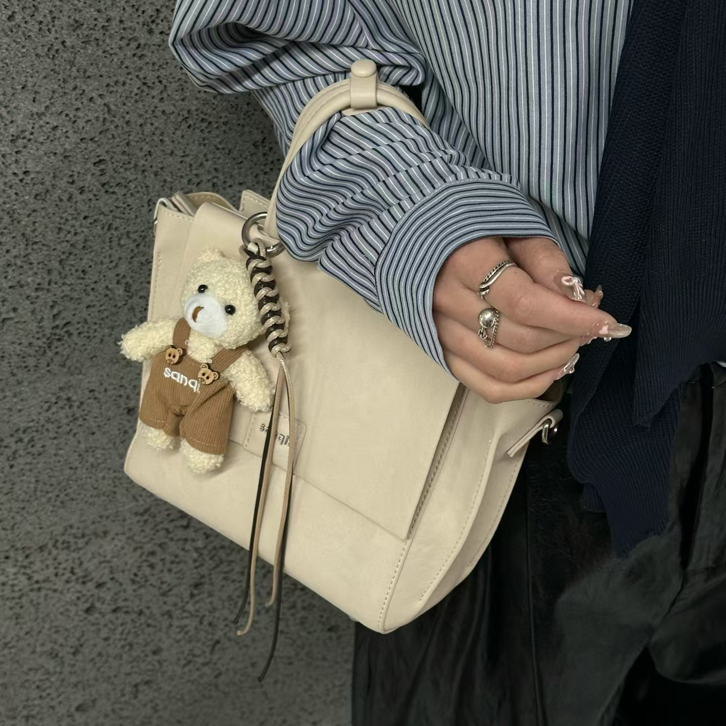 2025春夏新款潮流腋下百搭网红复古单肩斜挎包时尚女包 2678