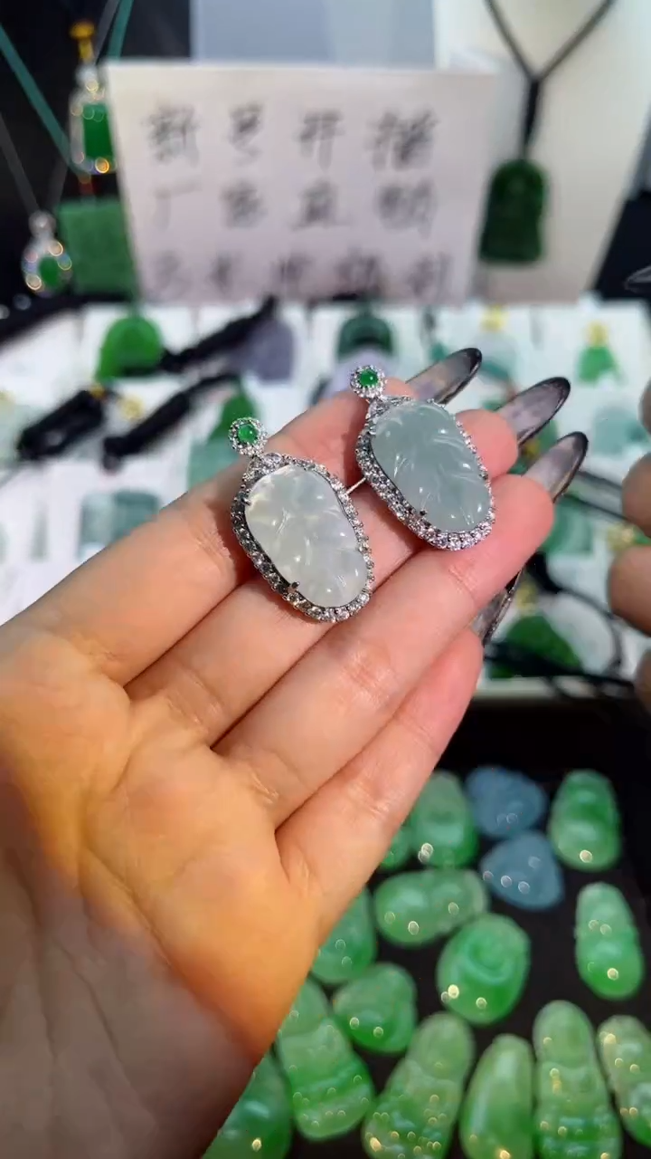 【闪购商品】翡翠手串银S925镶嵌翡翠颈饰925银镶嵌天然翡翠吊坠