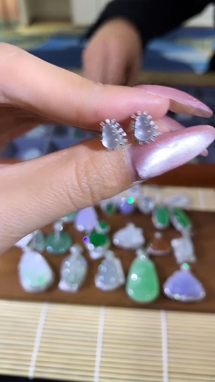 【闪购商品】翡翠耳饰18K金镶嵌耳饰ccy