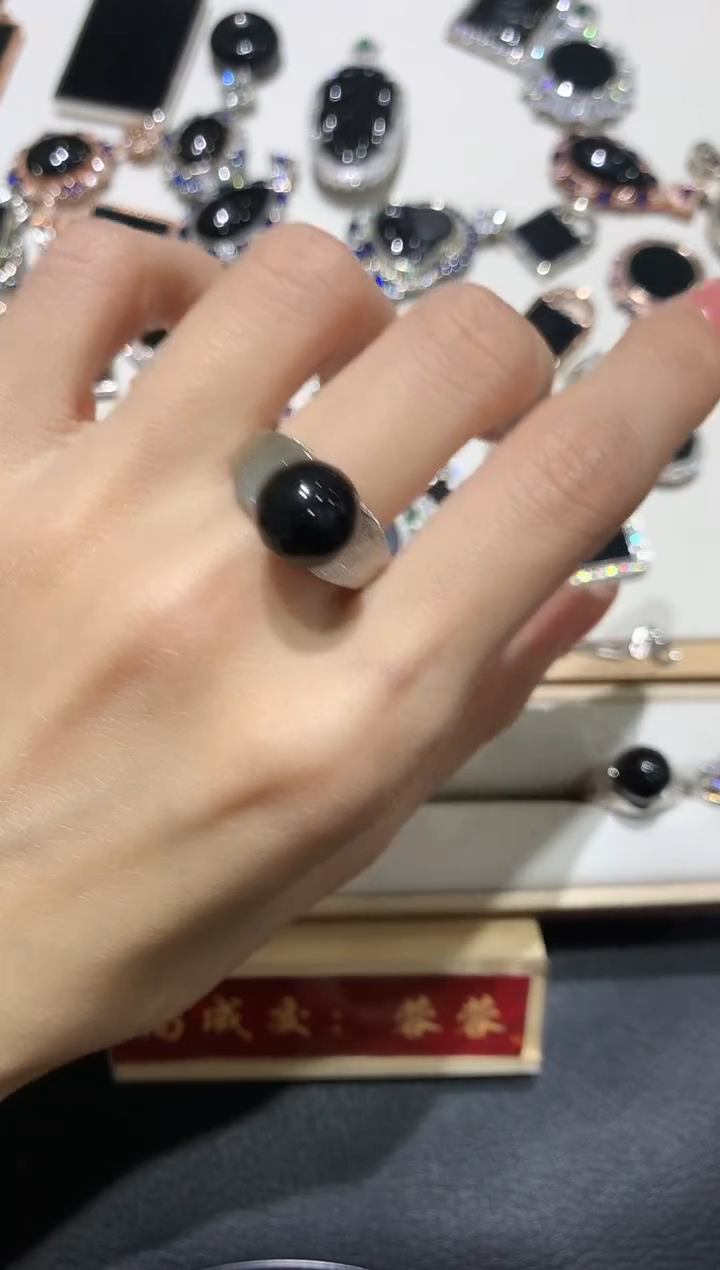 【闪购商品】翡翠吊坠(不含链)银S925镶嵌76多人多样性随机发货1件