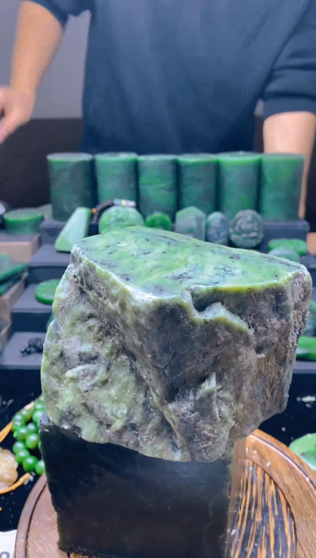 未镶嵌和田玉珠宝半成品1