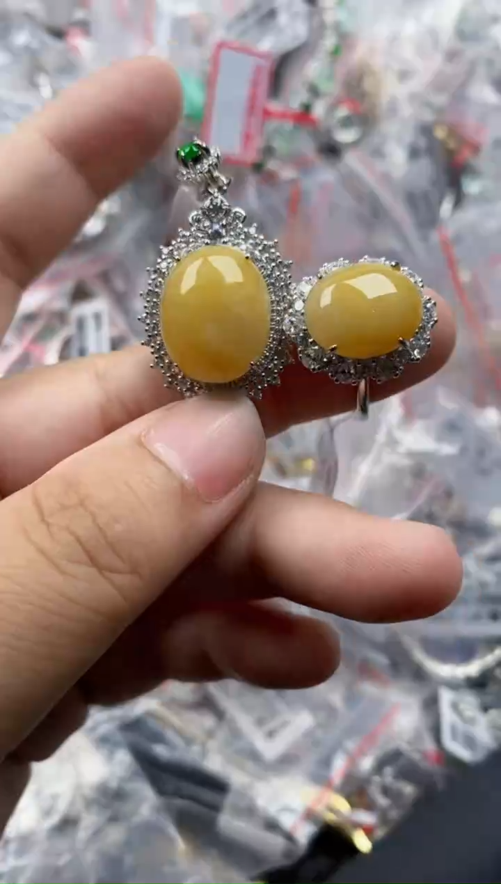 翡翠戒指银S925镶嵌4444    3