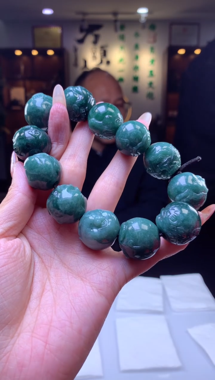 【闪购商品】定制翡翠未镶嵌挂件发货（拍一发一）