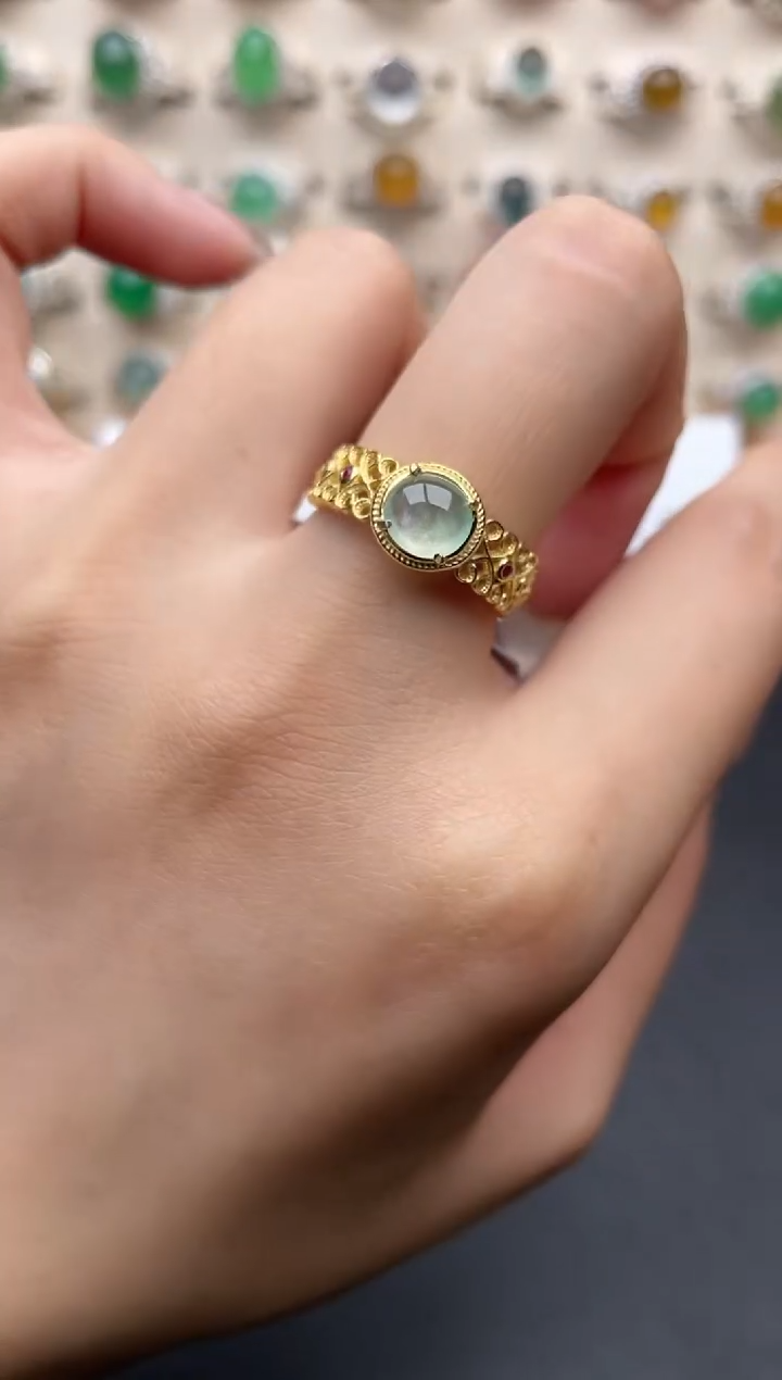 【闪购商品】翡翠戒指银S925镶嵌一物一证一礼盒