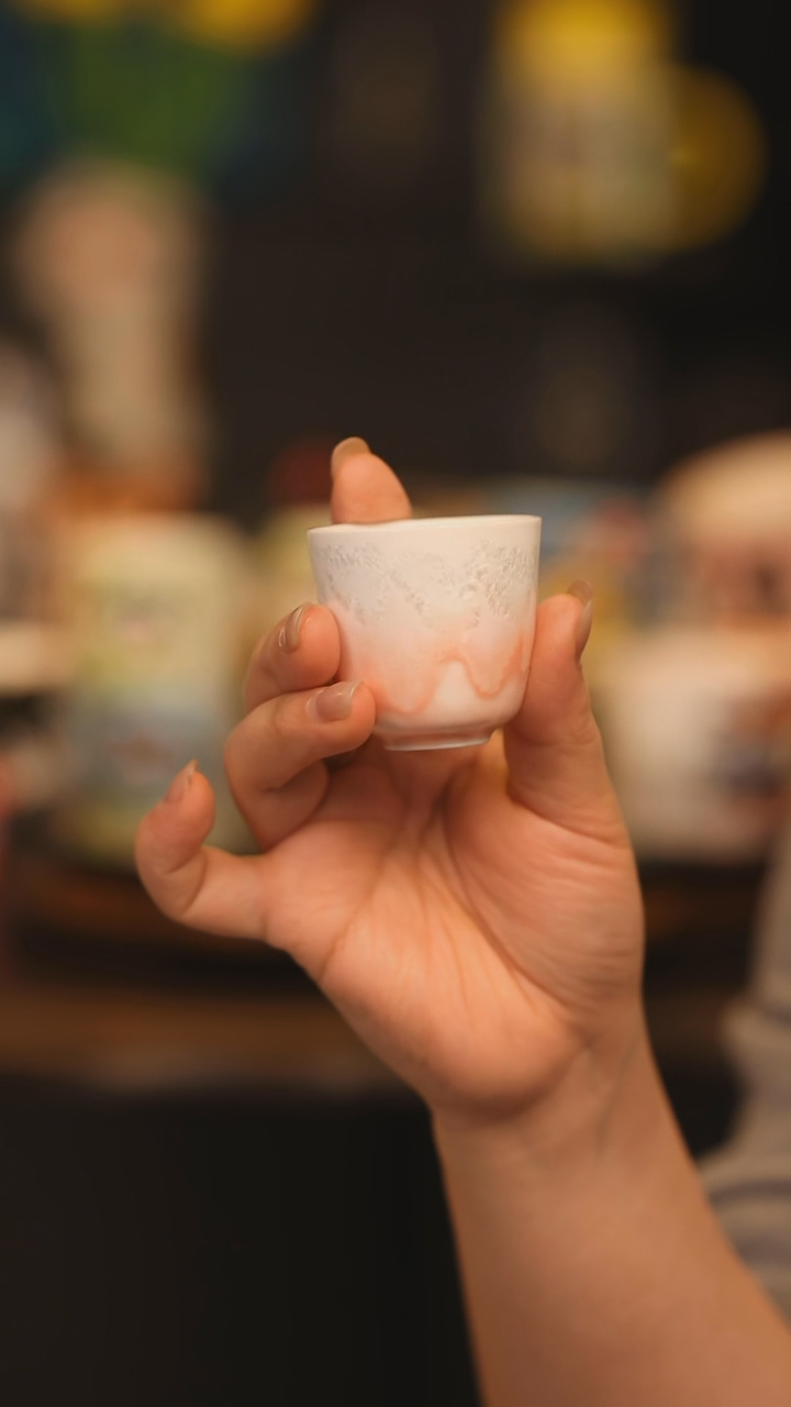 【闪购商品】摆件景德镇釉下彩绘设计师款陶瓷