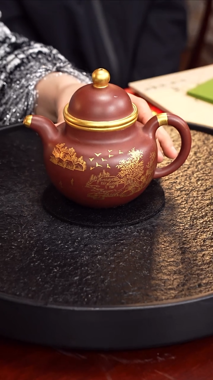 茶壶紫砂顾海荣 掇球77 红泥 450毫升