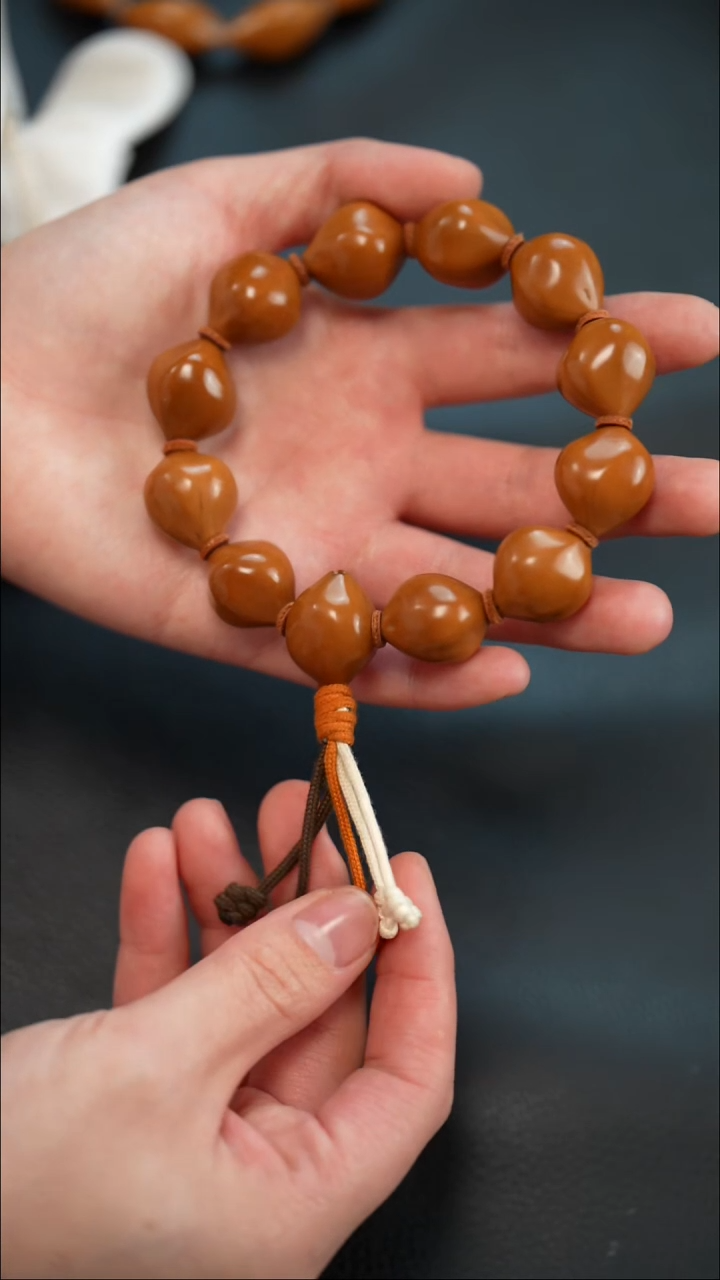 手串/手链橄榄核屁桃 异型核 