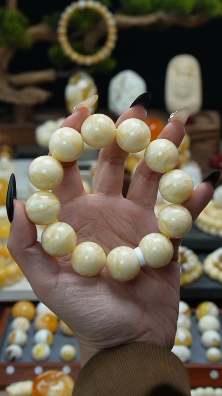 【闪购商品】琥珀裸石未镶嵌111111111111