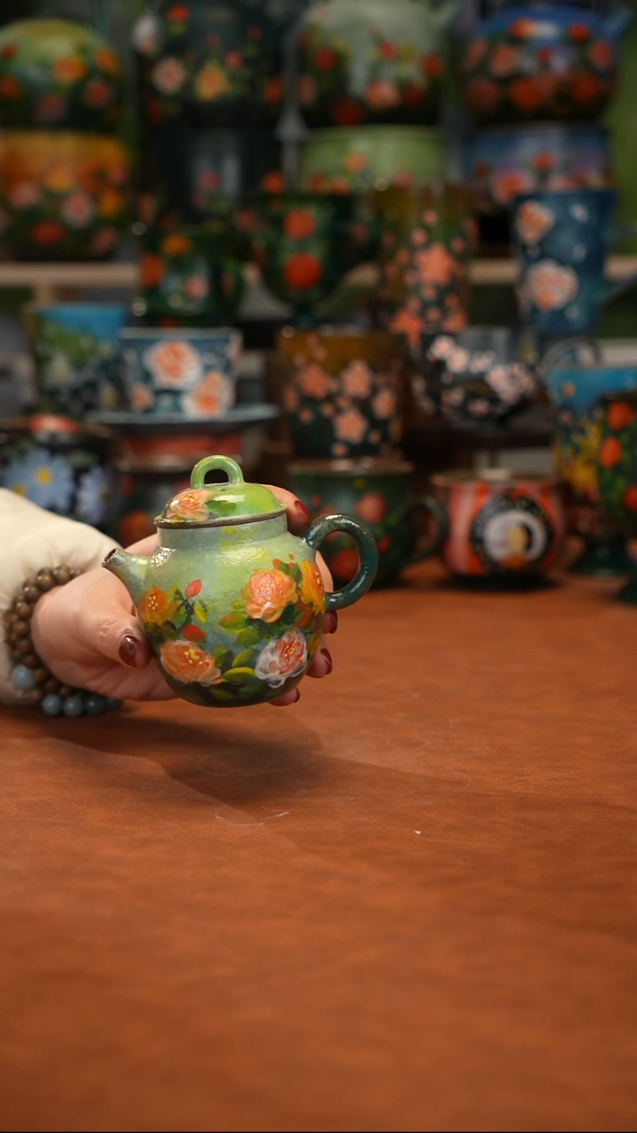 紫砂油画釉下彩手绘异形微瑕