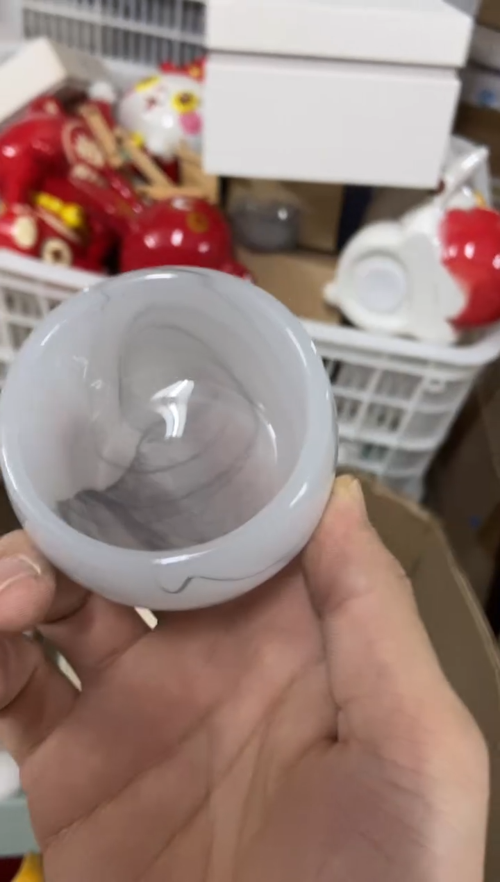 无运费险有瑕疵的摄影的产品有使用过的痕迹有点脏介意勿拍