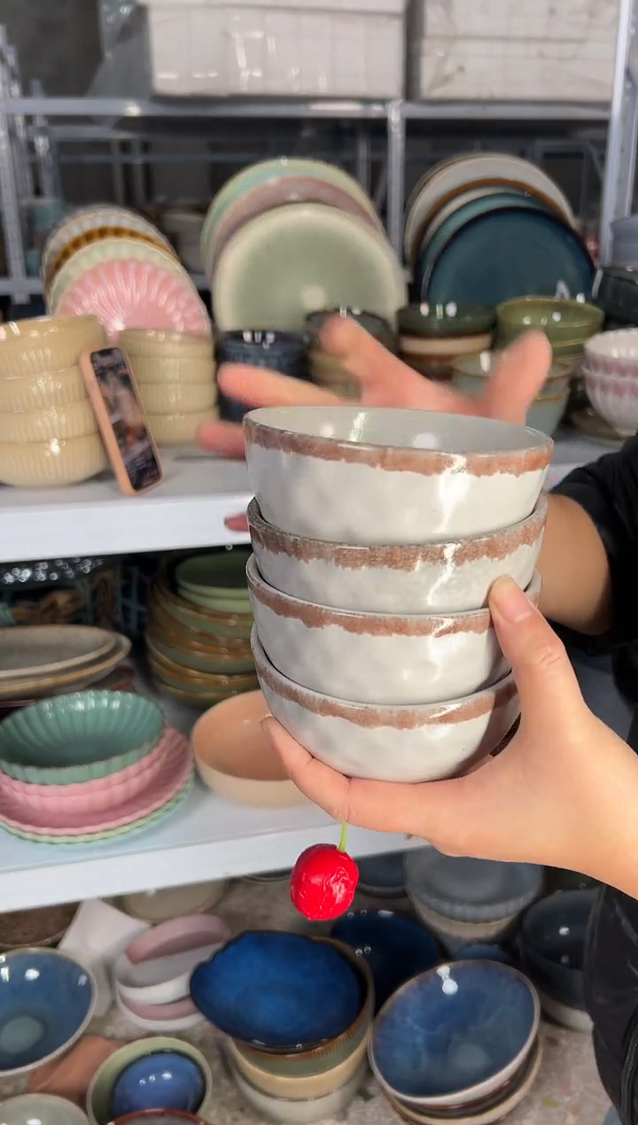 陶瓷外贸尾货瑕疵满20包邮X4米饭碗孤品